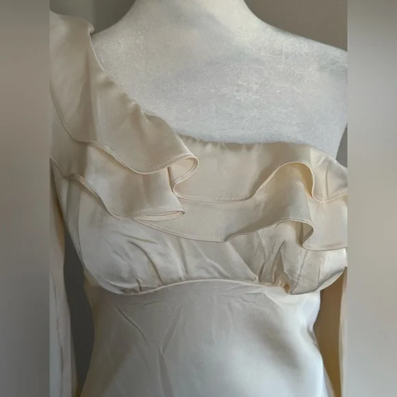 ASTR the Label Women's Coraline Ruffled Cream Maxi Dress - Picture 6 of 6